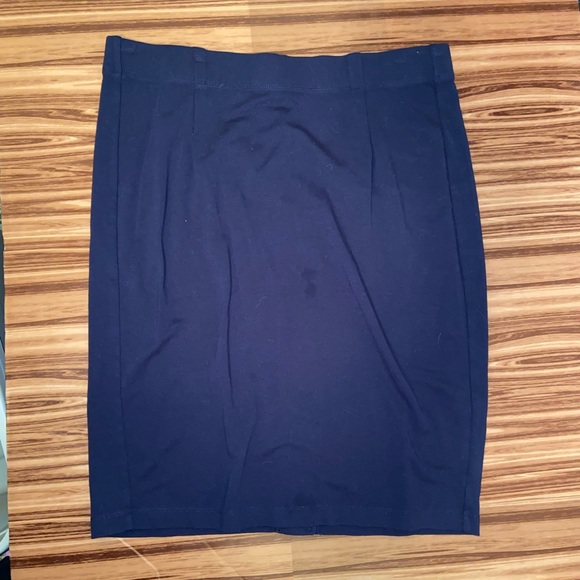 DownEast Dresses & Skirts - Downeast navy blue pencil skirt